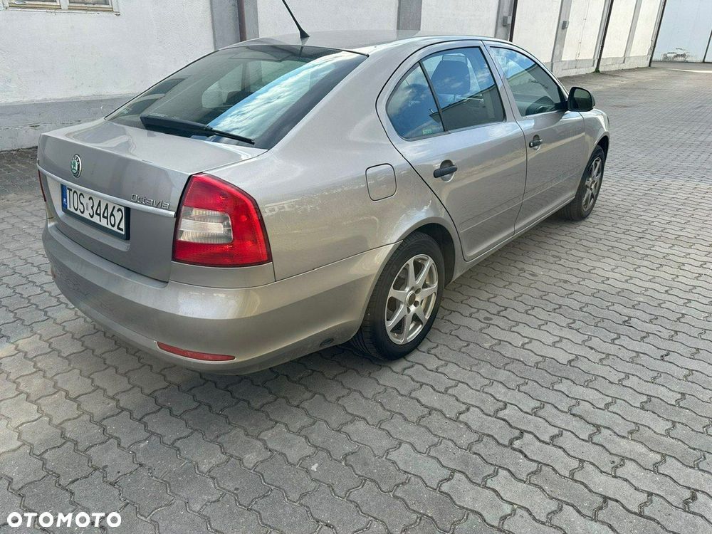 Skoda Octavia - 4