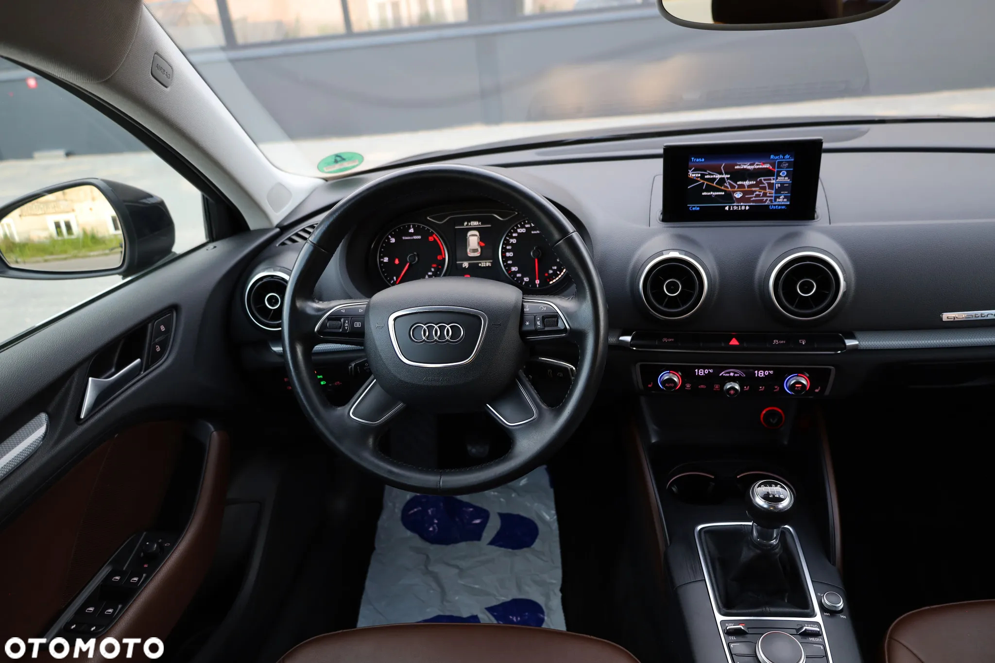 Audi A3 Sportback 2.0 TDI (clean diesel) quattro Ambiente - 28