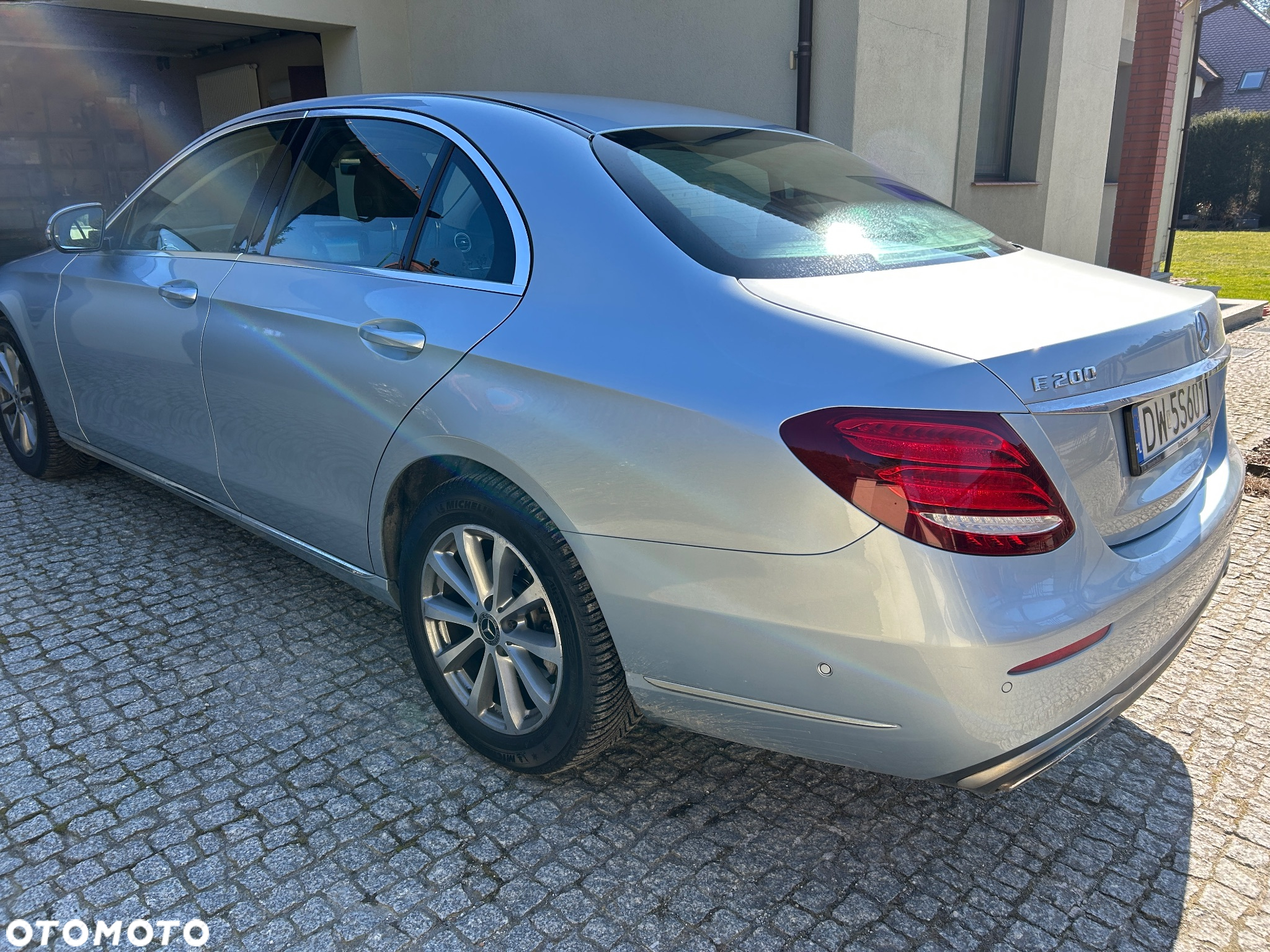 Mercedes-Benz Klasa E 200 4-Matic 9G-TRONIC - 4