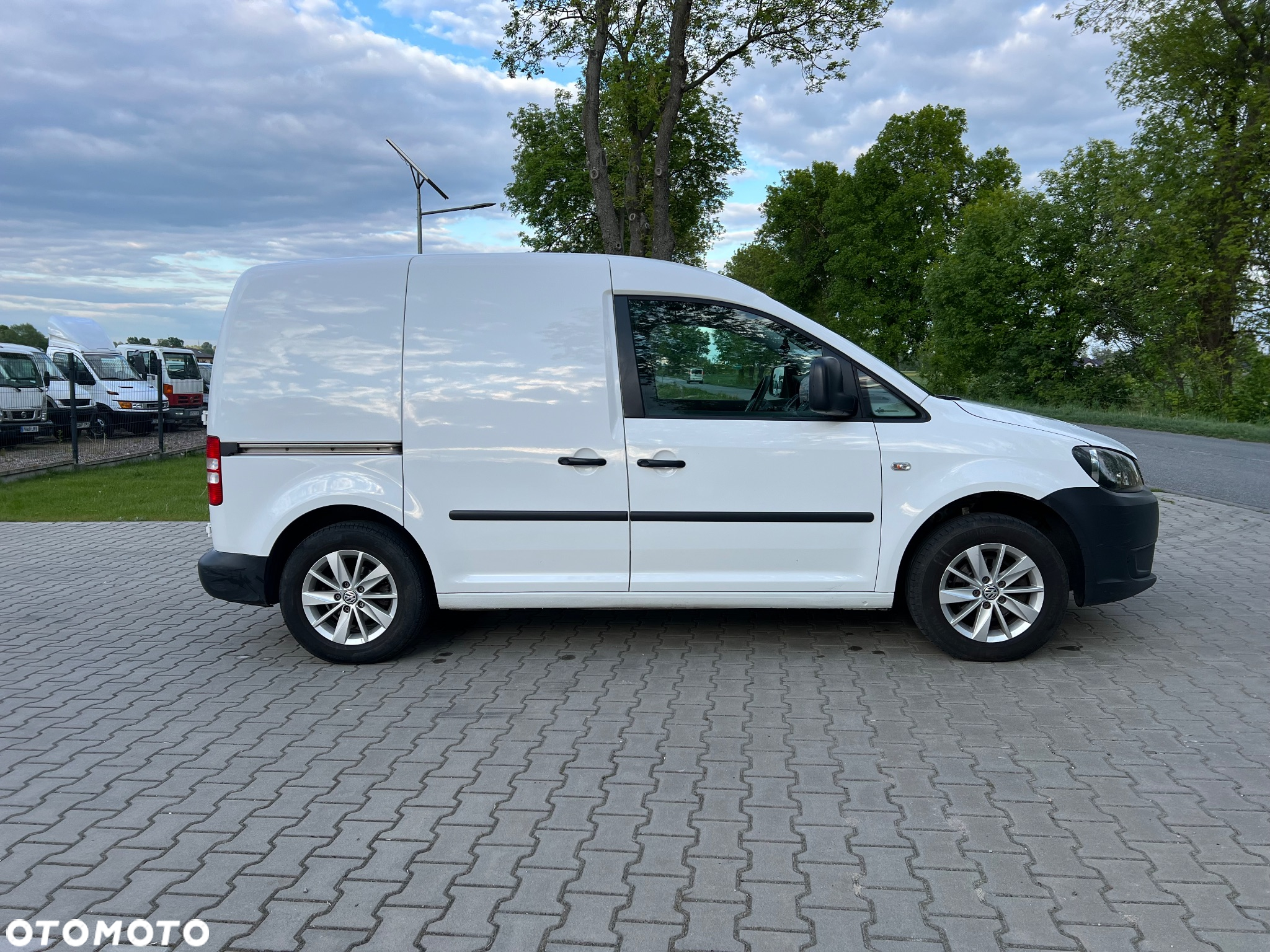 Volkswagen Caddy - 3