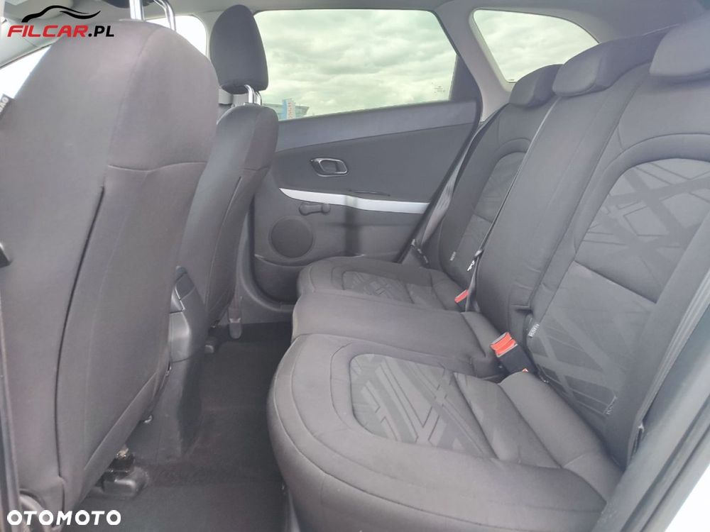 Kia Ceed - 16
