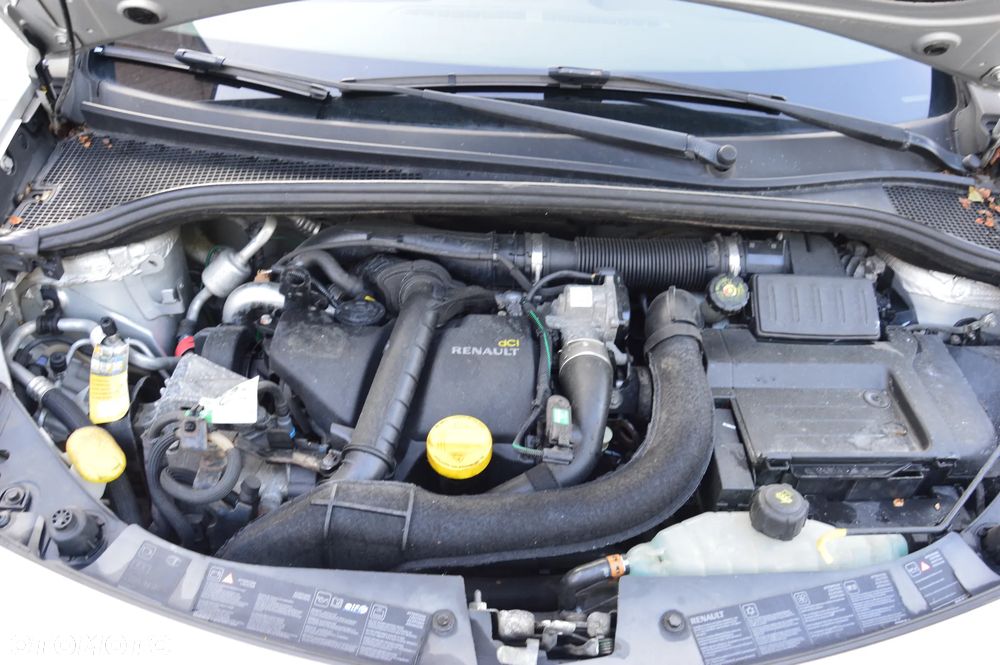 Renault Clio - 24