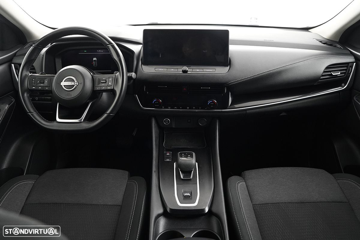 Nissan Qashqai 1.3 DIG-T N-Connecta Xtronic - 8