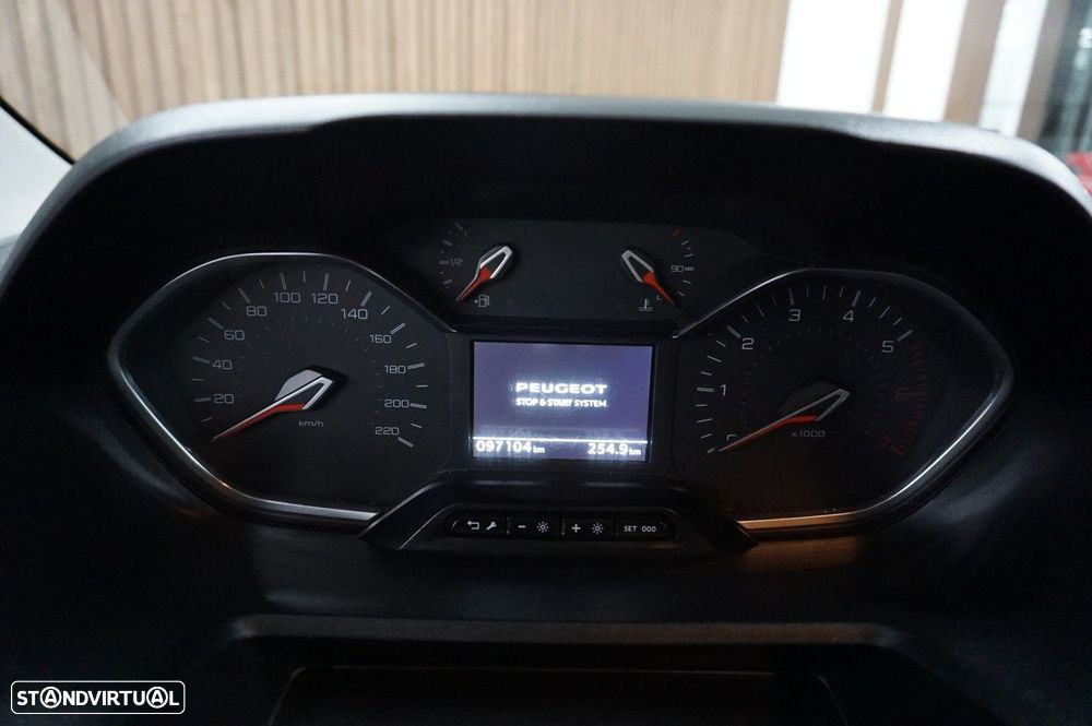 Peugeot Rifter 1.2 PureTech Allure - 17