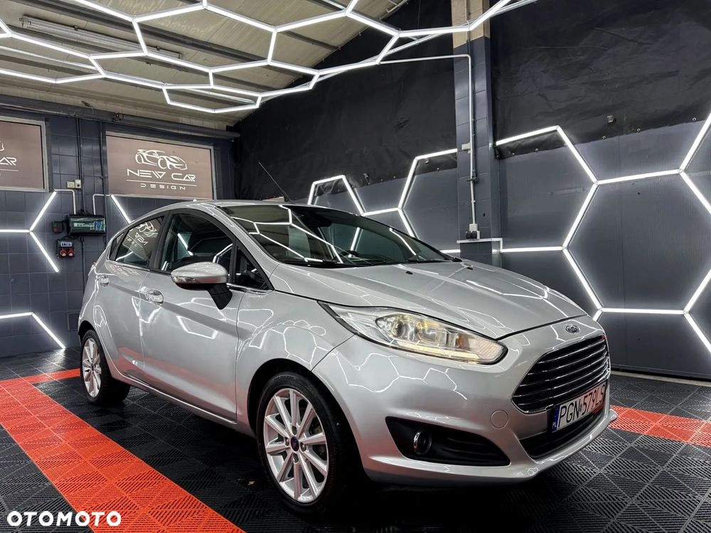 Ford Fiesta 1.5 TDCi Titanium - 10