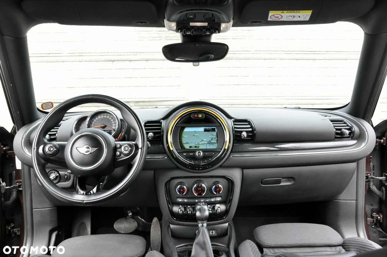 MINI Clubman Cooper D Essential Trim - 28