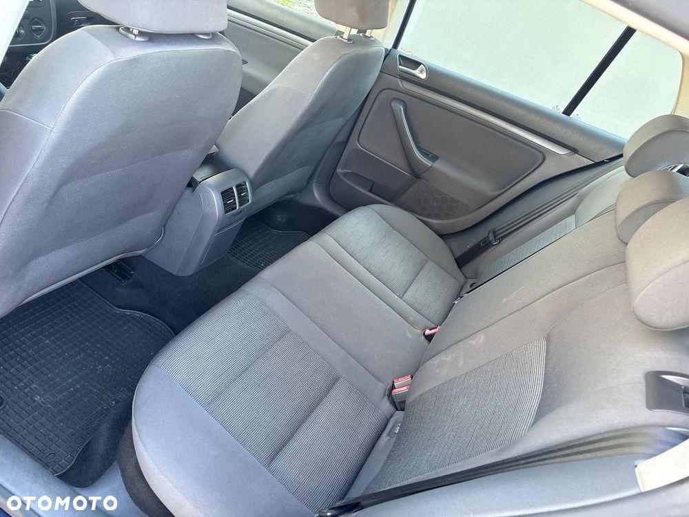 Volkswagen Golf 1.9 TDI Comfortline - 4