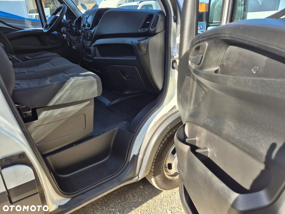 Iveco 35C14 - 8