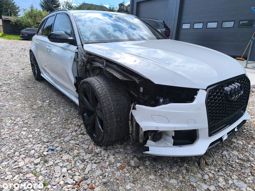 Audi RS6 - 4