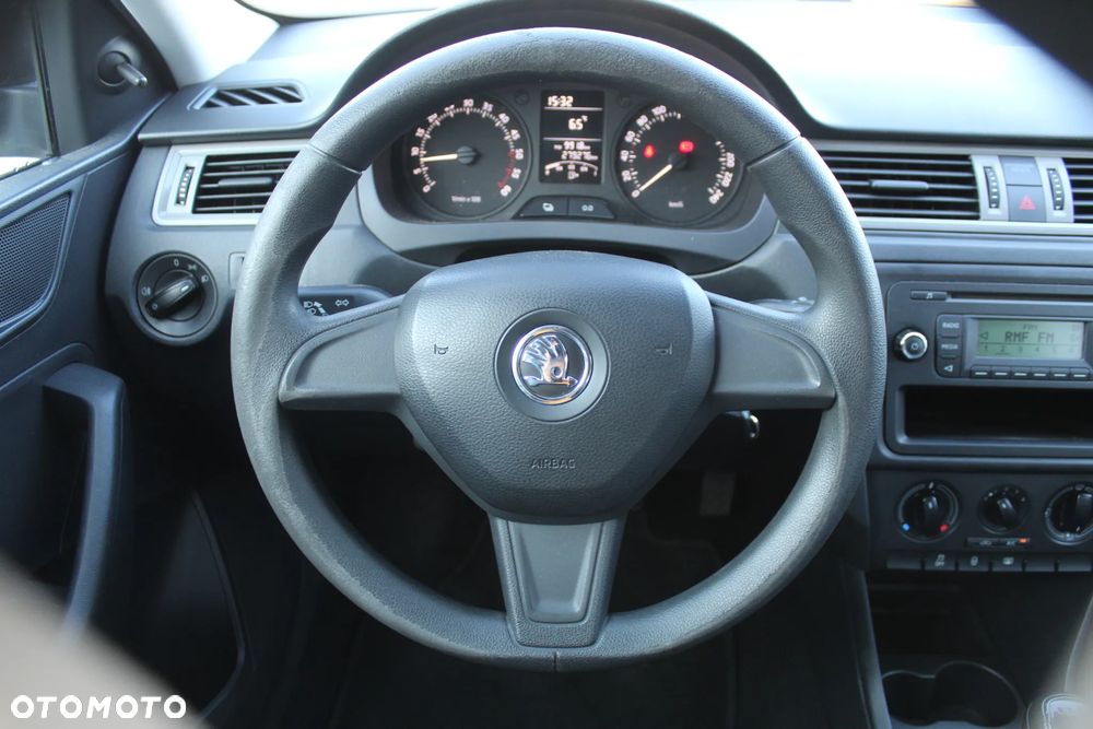 Skoda RAPID 1.6 TDI DPF Active - 20