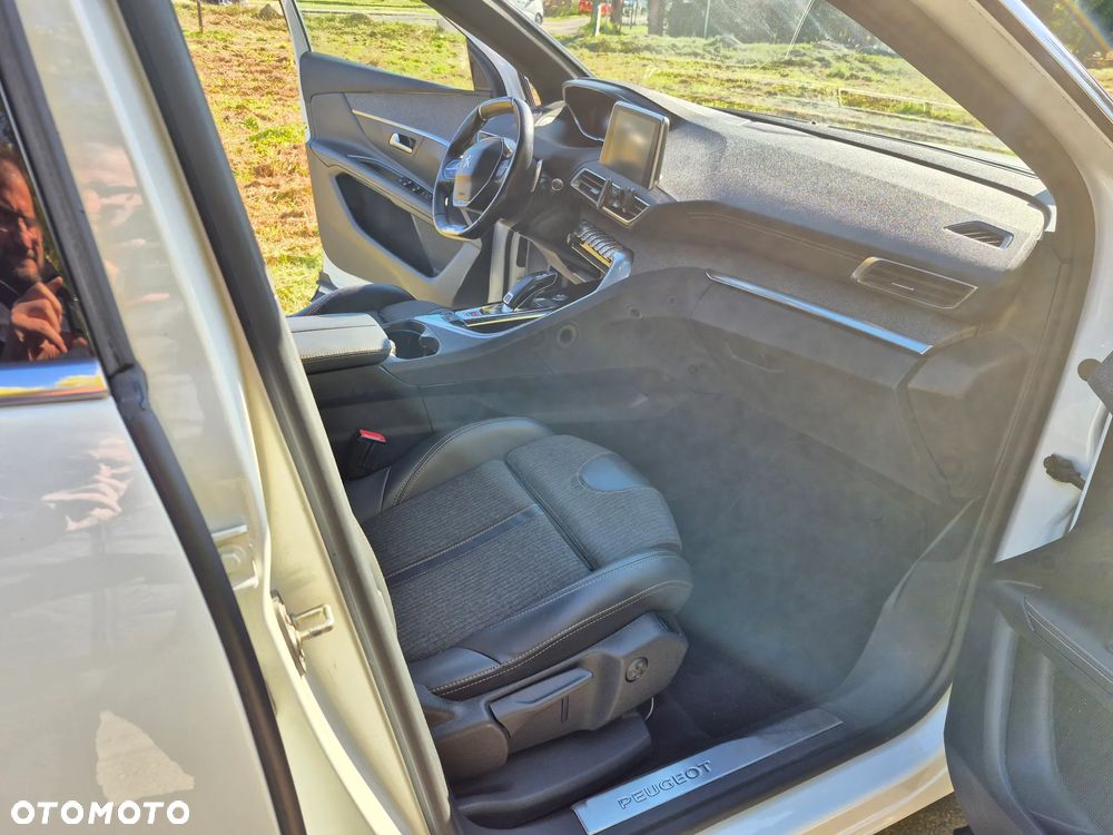 Peugeot 3008 BlueHDi 120 EAT6 Stop & Start Allure - 17