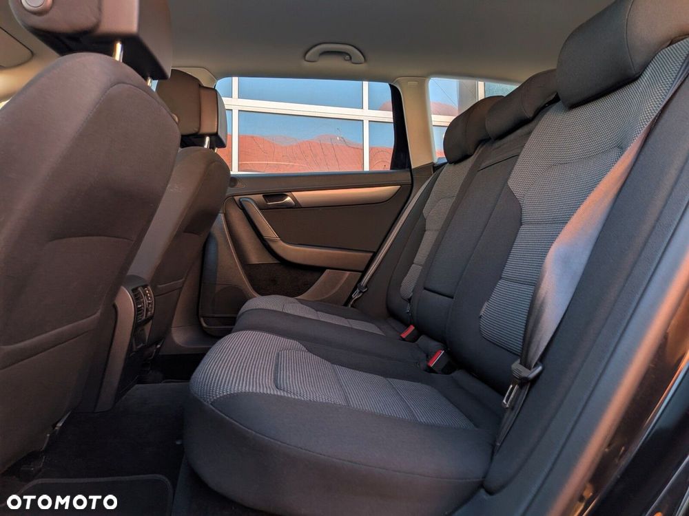 Volkswagen Passat Variant 1.4 TSI BMT Comfortline - 11