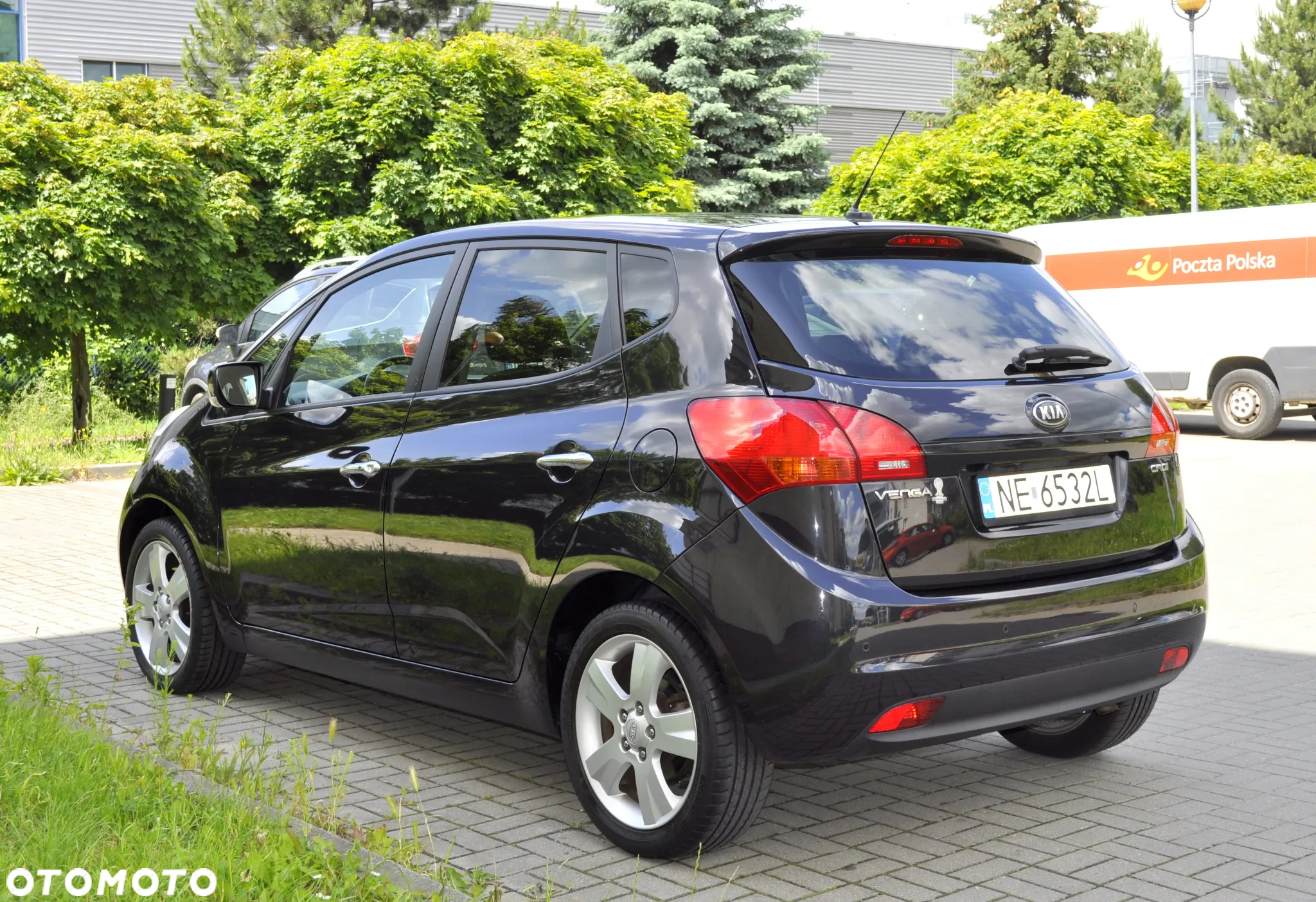 Kia Venga 1.6 CRDi 128 Business Line - 4