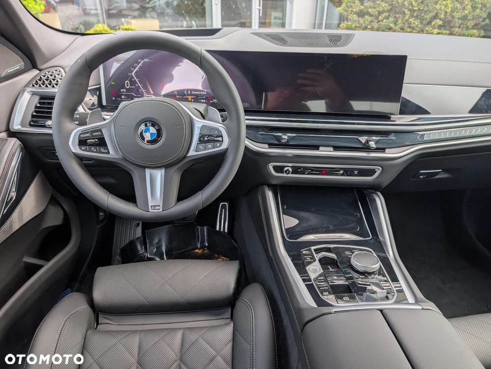 BMW X6 - 12