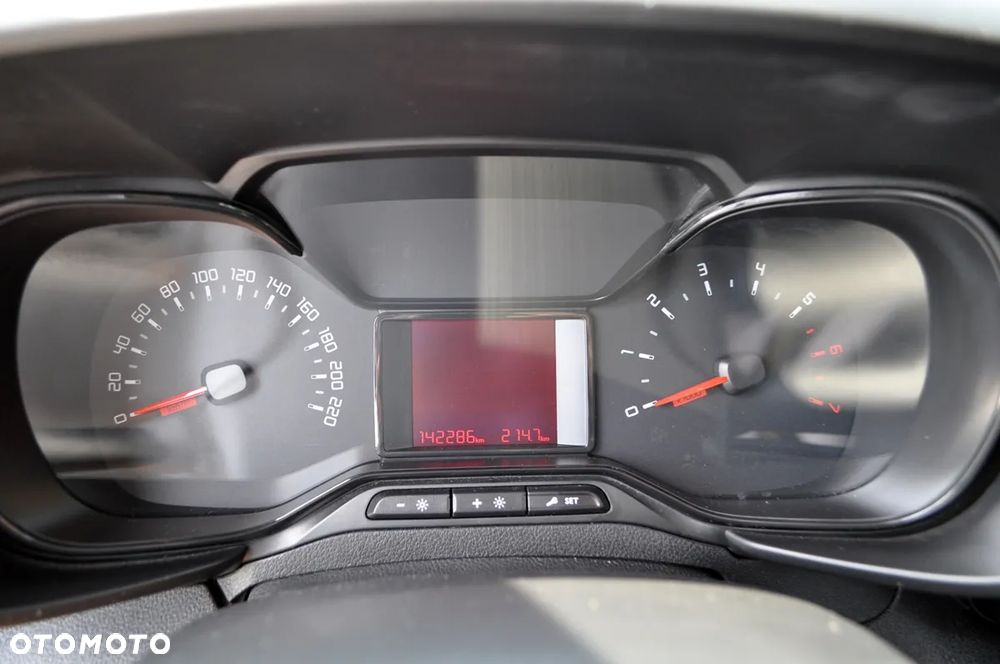 Toyota ProAce City - 17