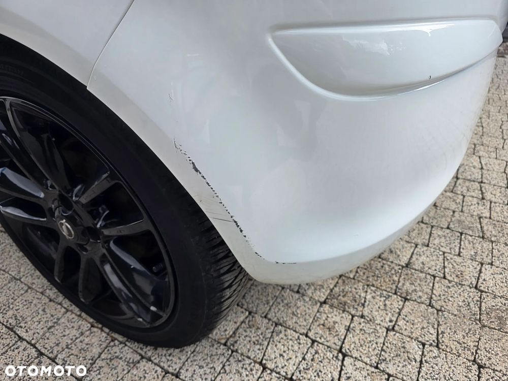 Opel Corsa 1.2 16V Sport - 6
