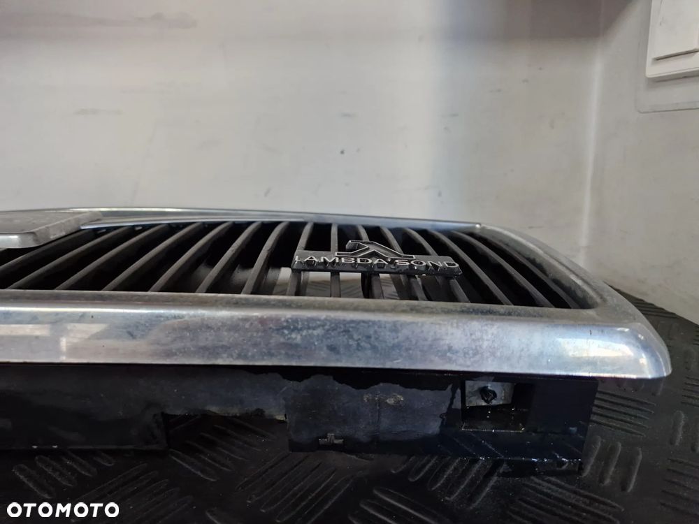 VOLVO 740 GRILL ATRAPA CHŁODNICY - 10