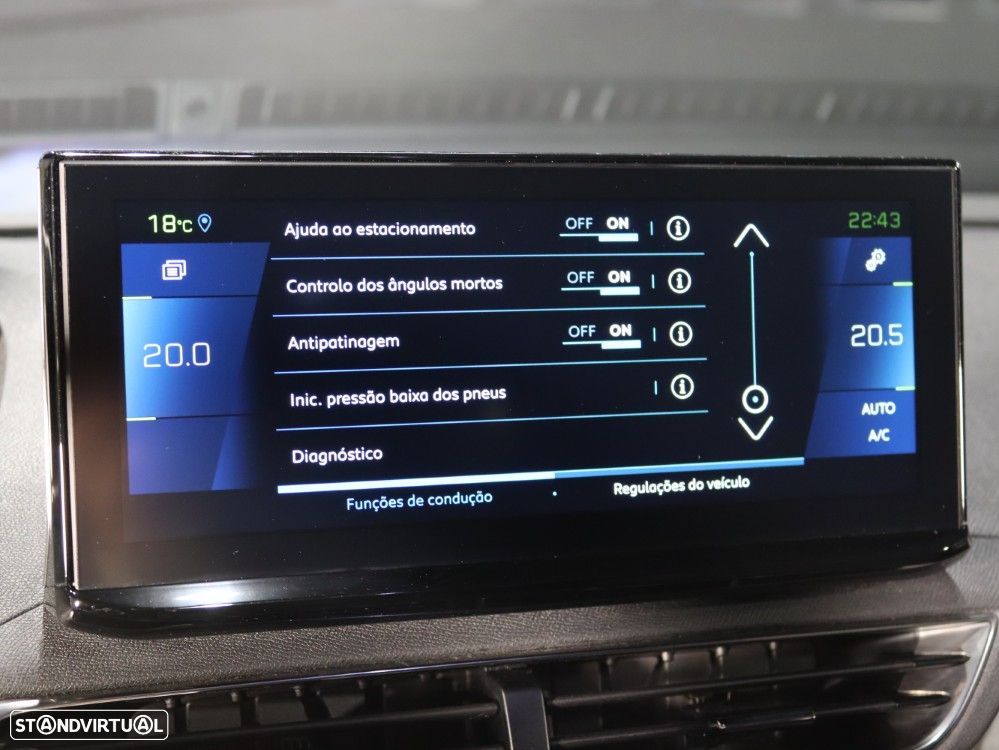 Peugeot 3008 1.6 Hybrid GT Pack e-EAT8 - 29