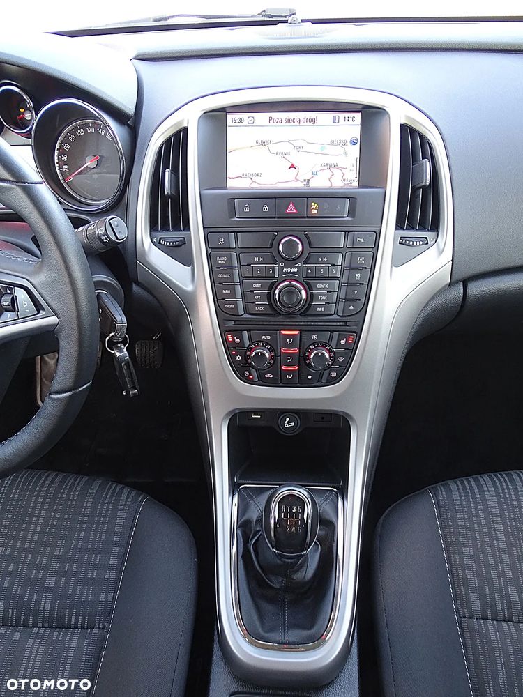 Opel Astra 1.4 Turbo Cosmo - 14