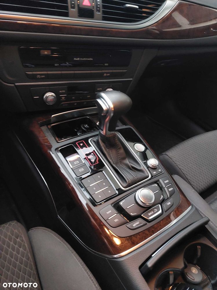 Audi A6 Avant - 15