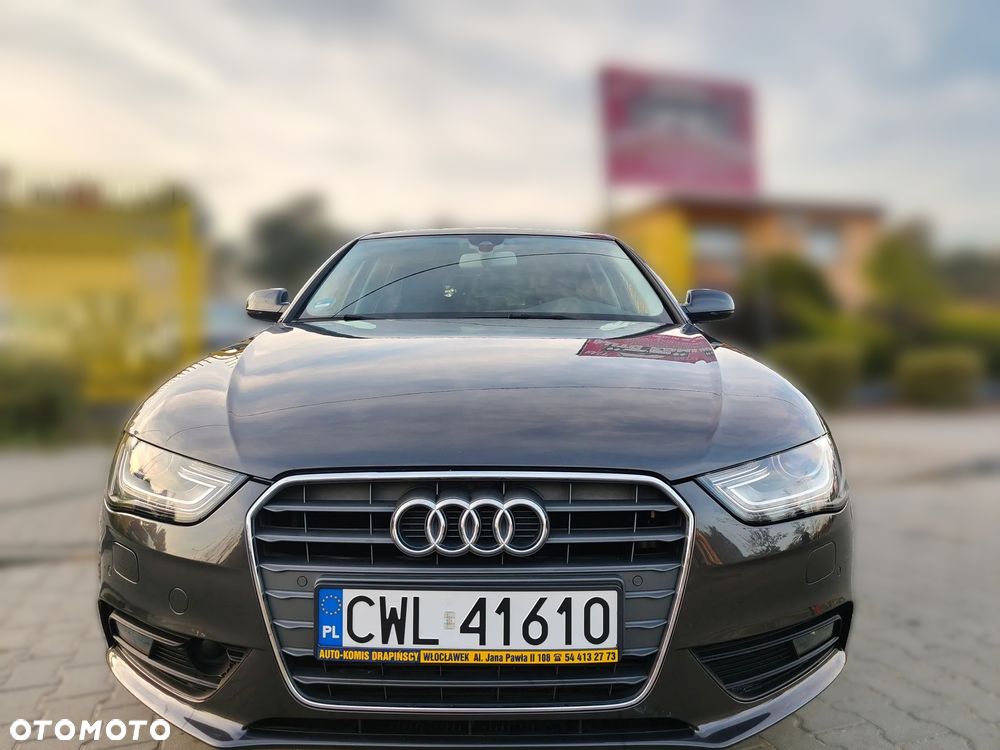 Audi A4 Avant 2.0 TDI DPF multitronic Ambition - 4