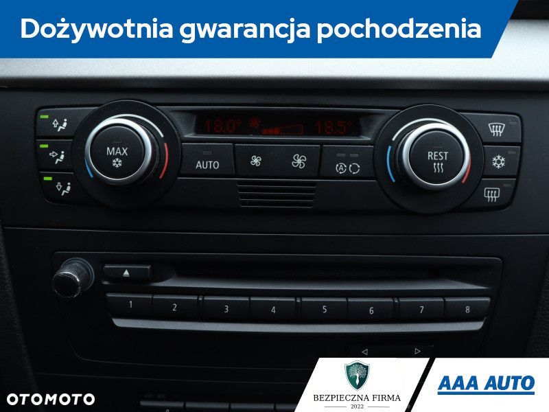 BMW Seria 1 - 22