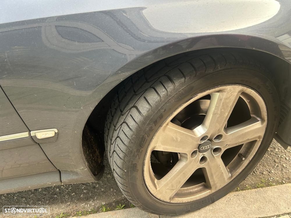 Audi A8 3.0 TDI V6 quattro Tiptronic - 5