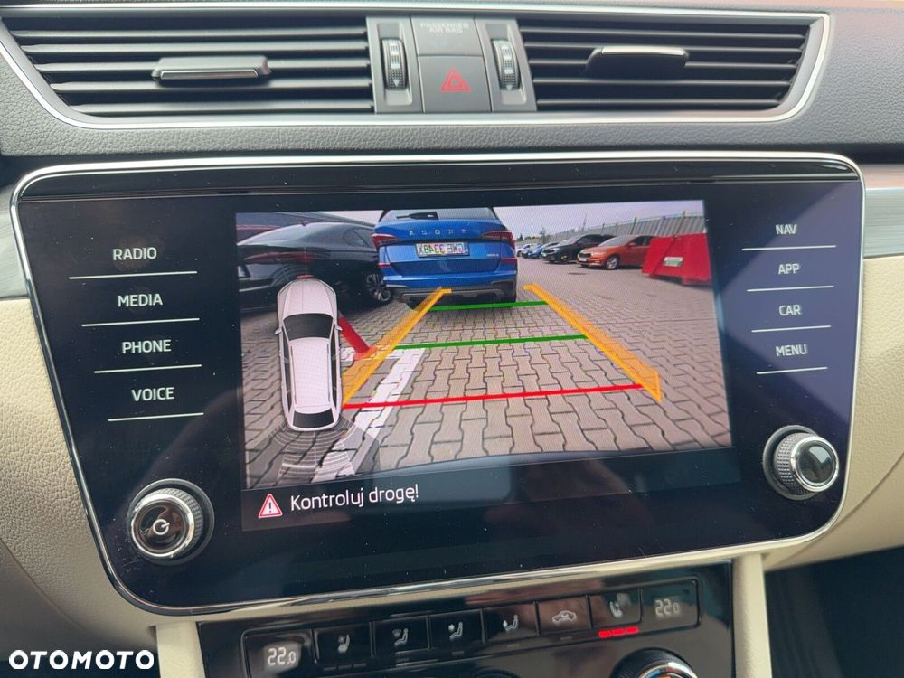 Skoda Superb 2.0 TSI Style DSG - 34