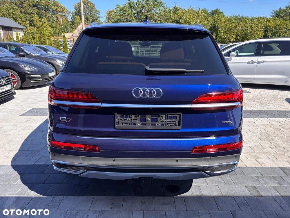 Audi Q7 55 TFSI quattro tiptronic S line - 9