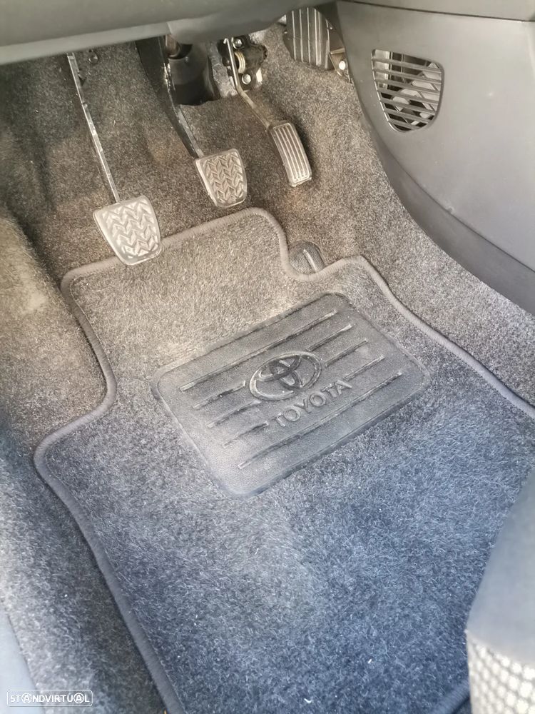 Toyota Aygo 1.0 + AC+VSC - 16