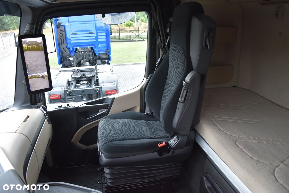 Mercedes-Benz ACTROS GIGASPACE / MP5 / 1848 / KLIMA POST. / XENON / VIRTUAL COCPIT / NAVI / SERWISOWANY W ASO MB / SALON PL / FULL WERSJA / JAK NOWY - 31