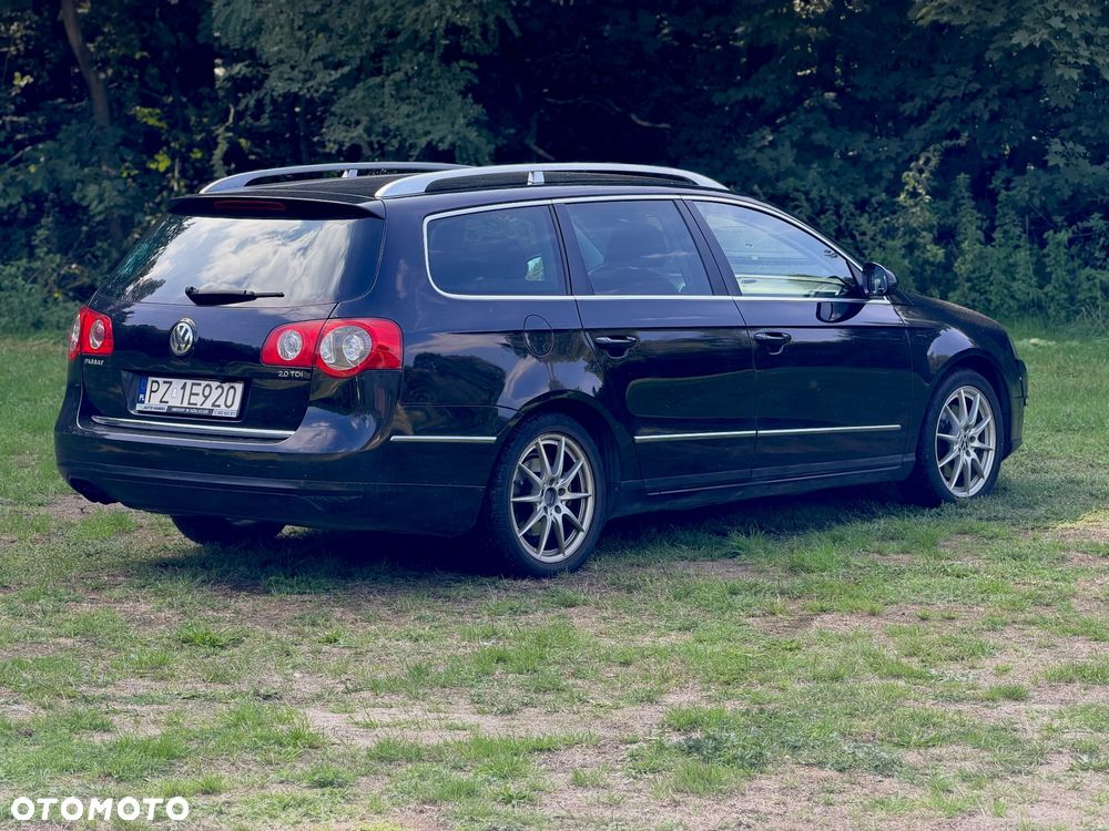 Volkswagen Passat 2.0 TDI Highline DSG - 4