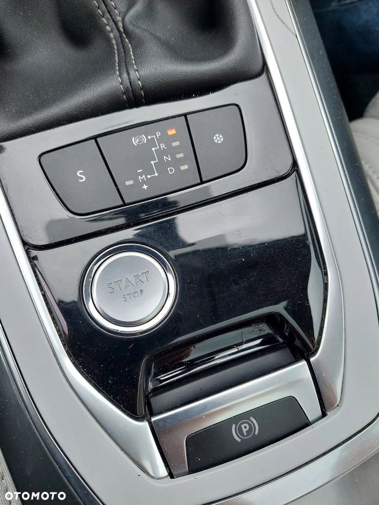 Peugeot 308 BlueHDi FAP 150 EAT6 Stop&Start GT-Line Edition - 13