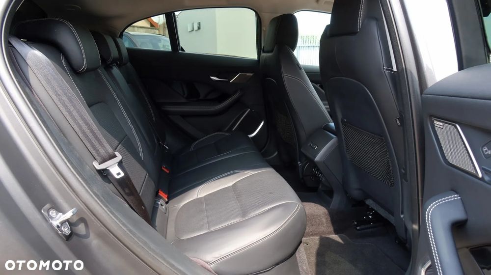 Jaguar I-Pace EV400 AWD HSE - 24