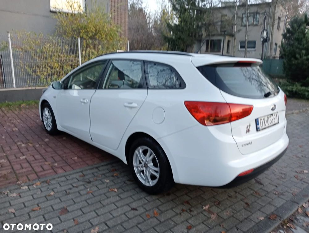 Kia Ceed 1.6 CRDi M - 3
