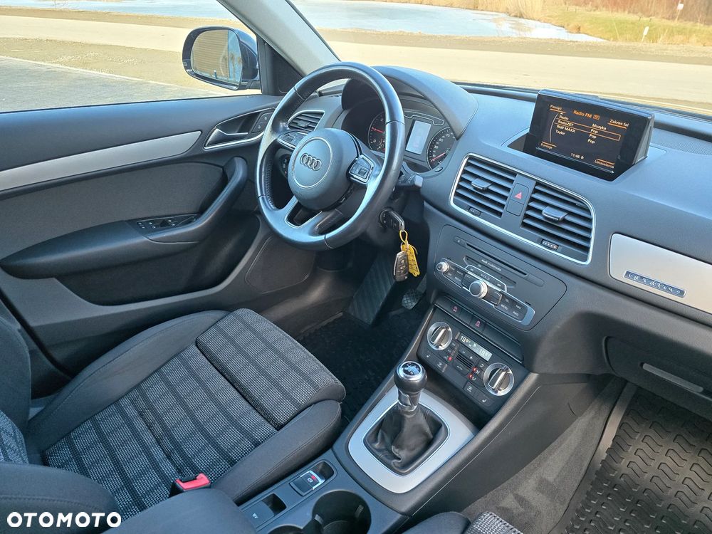 Audi Q3 2.0 TDI Quattro Edycja Specjalna - 32
