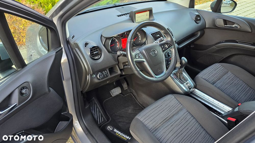 Opel Meriva - 9