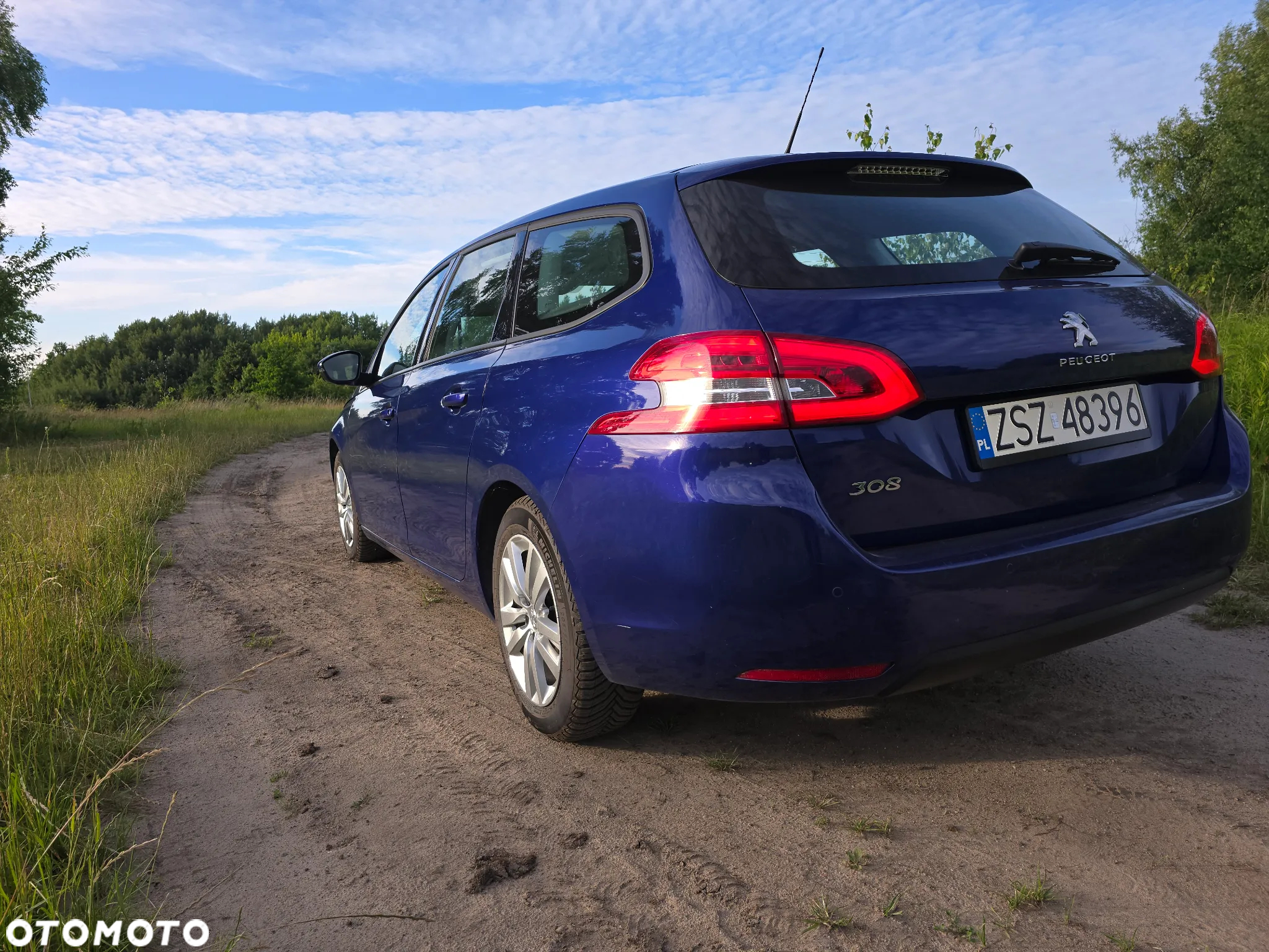 Peugeot 308 1.5 BlueHDi Allure Pack S&S - 8