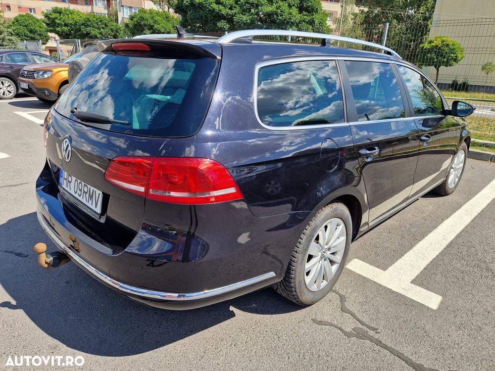 Volkswagen Passat 1.6 TDI BlueMotion Technology Comfortline - 5