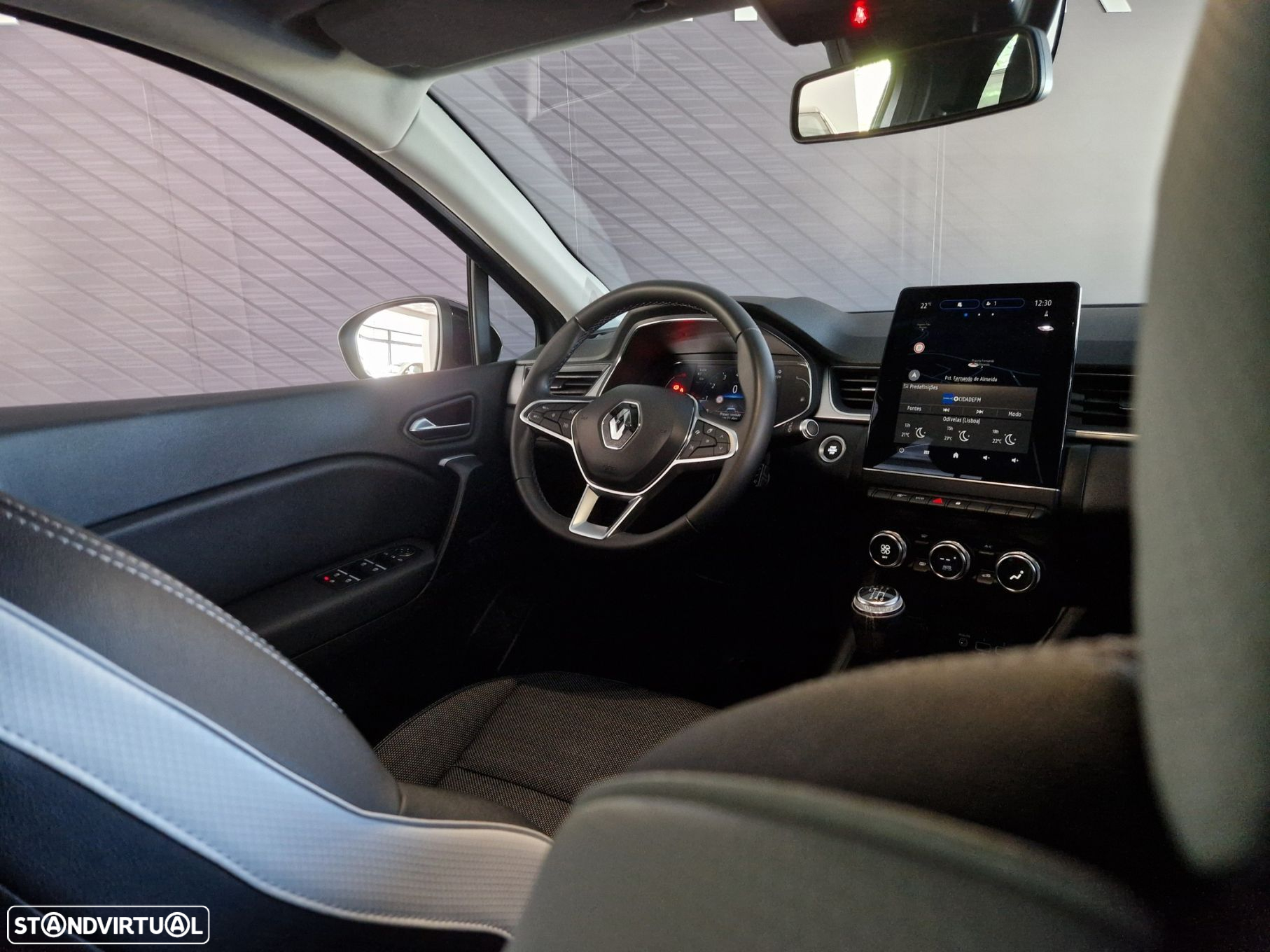 Renault Captur 1.0 TCe Exclusive - 12