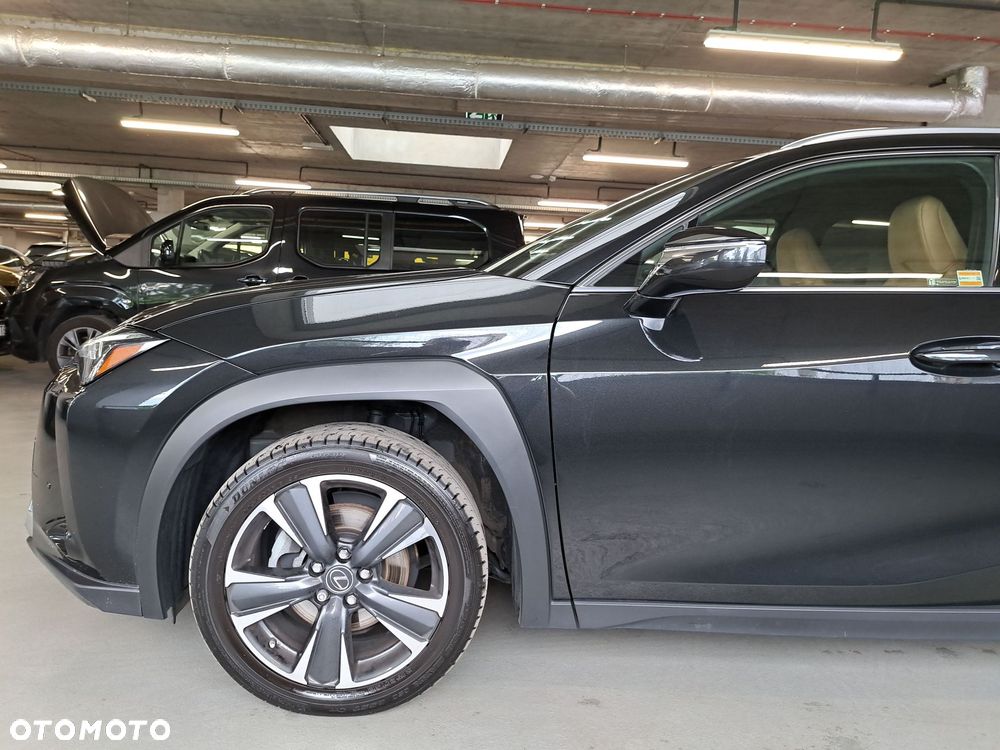 Lexus UX - 39