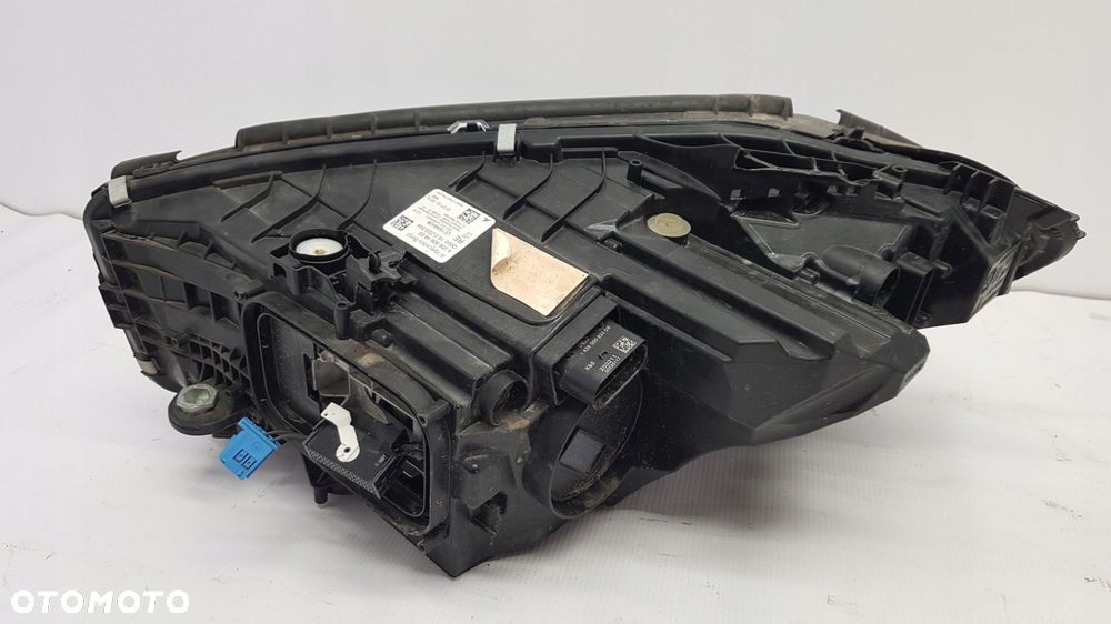 mercedes c klasa w206 lampa prawy przód eu - 4