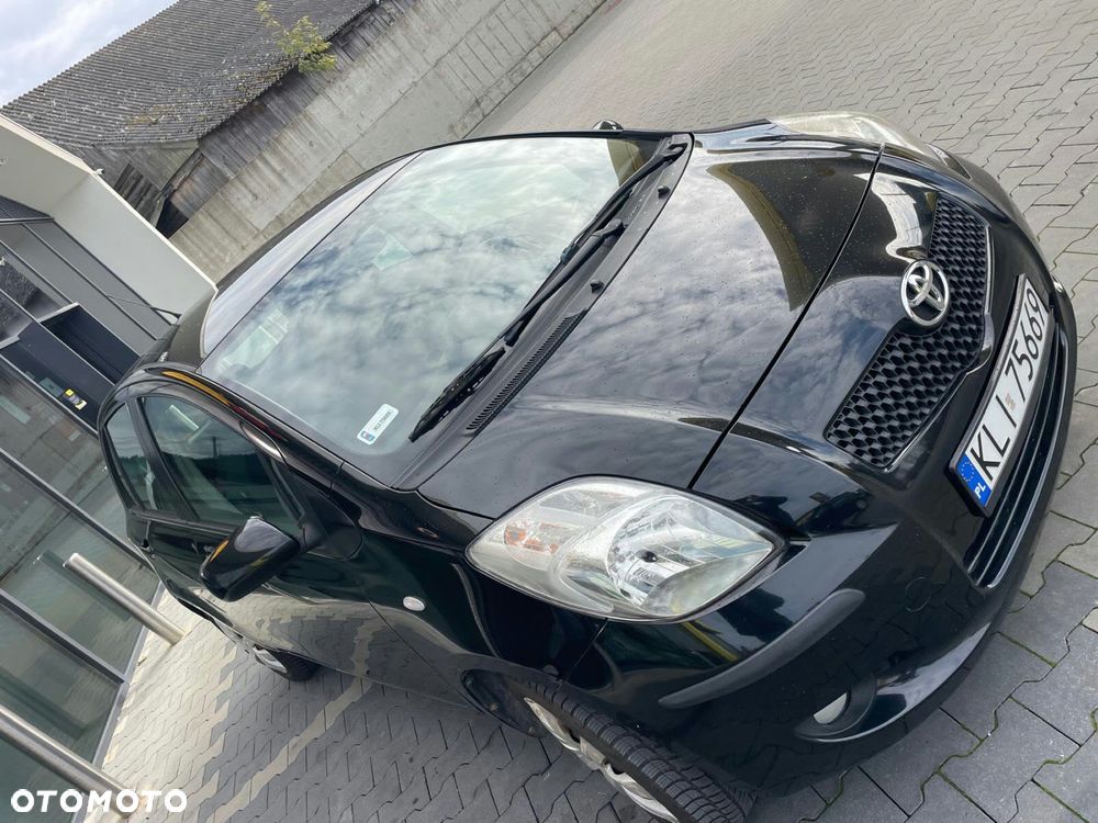 Toyota Yaris - 3