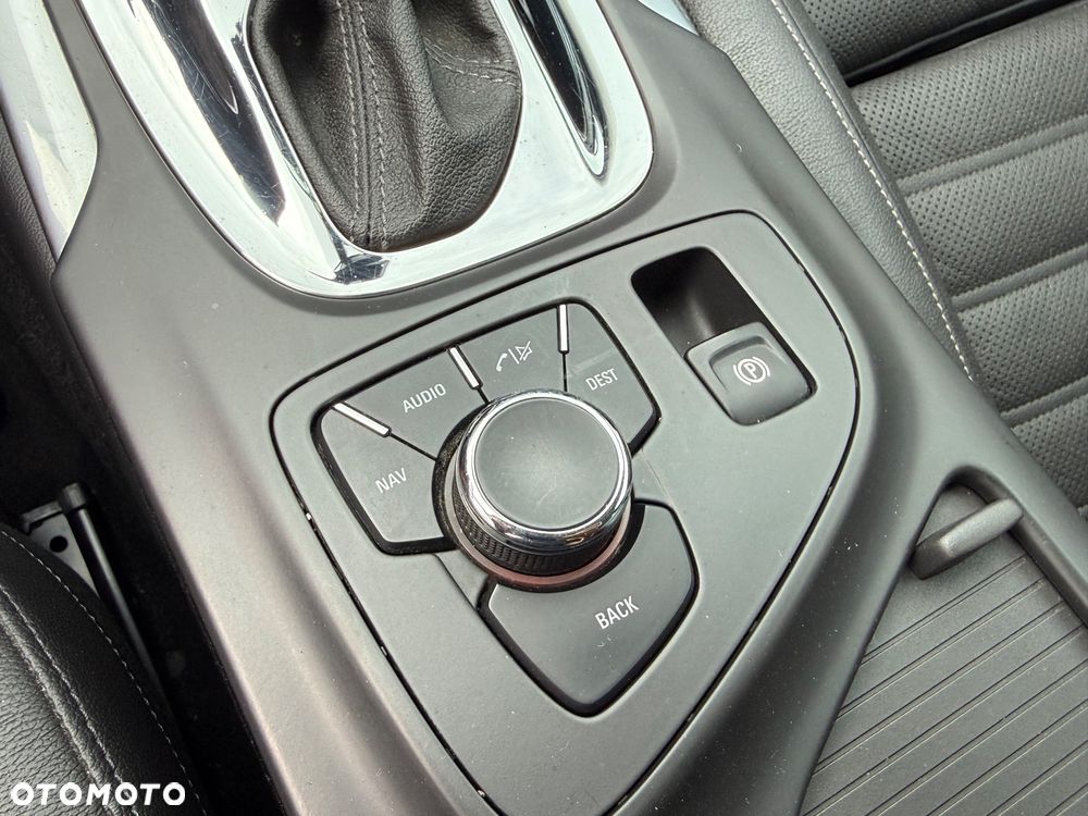 Opel Insignia 2.0 CDTI 4x4 Automatik Innovation - 32
