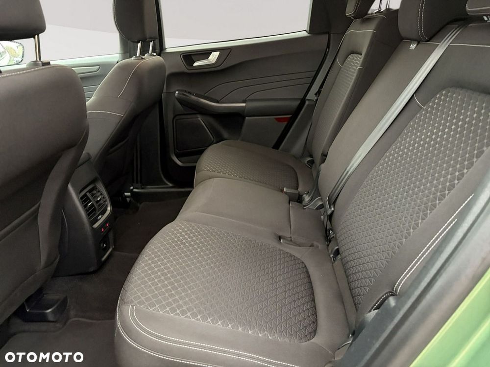 Ford Kuga 1.5 EcoBoost FWD Titanium - 24