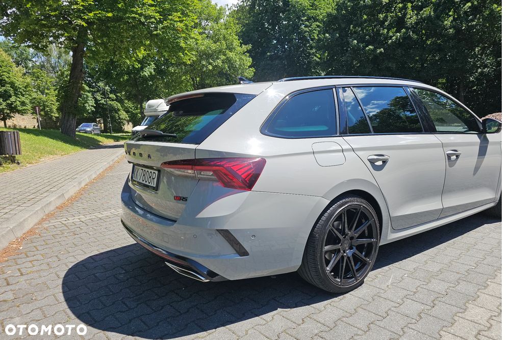 Skoda Octavia 2.0 TDI DSG 4x4 RS - 8