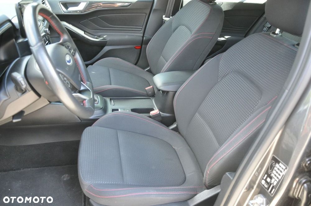 Ford Focus 1.5 EcoBlue Start-Stopp-System ST-LINE - 7