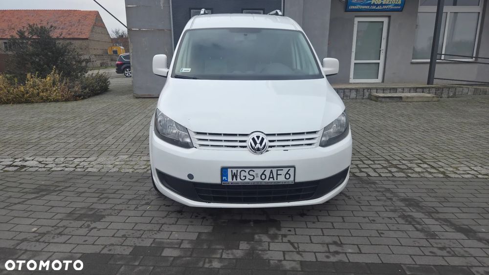 Volkswagen Caddy Maxi Comfortline BMT - 12