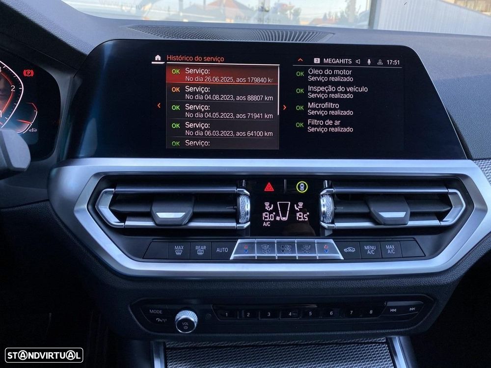 BMW 320 d Pack Desportivo M Auto - 19