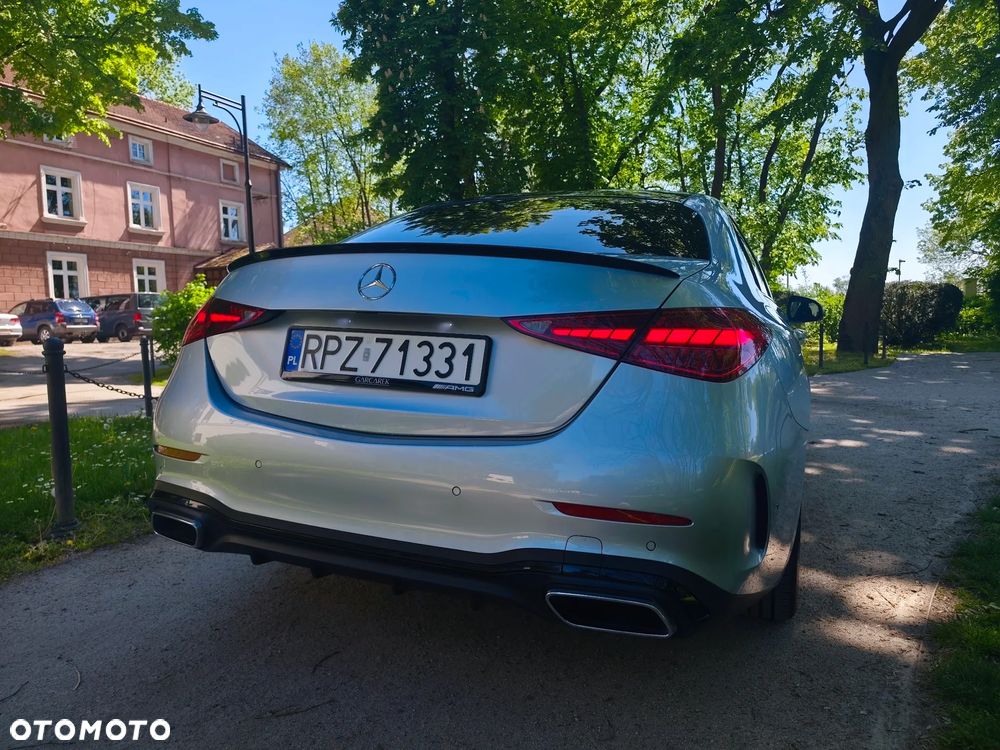 Mercedes-Benz Klasa C 220 d mHEV AMG - 8